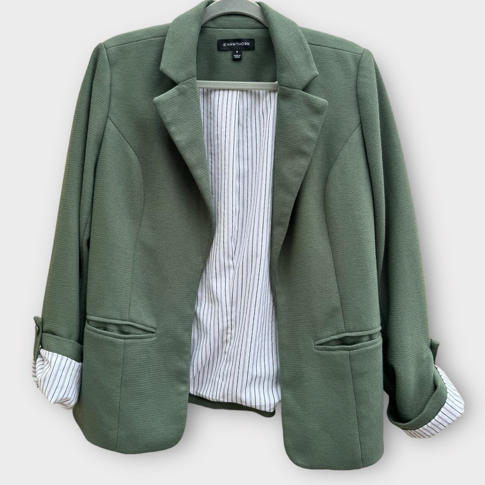 41 Hawthorn Open Blazer Roll-Tab Sleeves